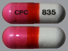 DIPHENHYDRAMINE HYDROCHLORIDE 25 MG CAPSULE 7000002071